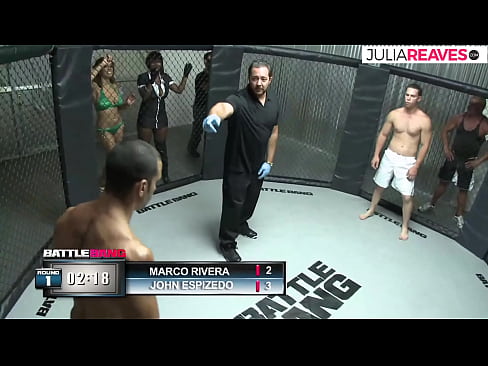 ❤️ Ultimate Fighter ringde bir kavgadan hemen sonra bir numara kızı sikikleri ️ Sert porno bizde ☑
